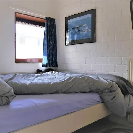 Prázdninový dům In Sint Maartenszee With Veranda *