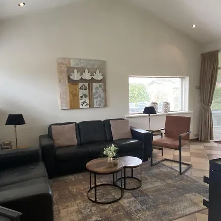 In Sint Maartenszee With Veranda Tatil Evi