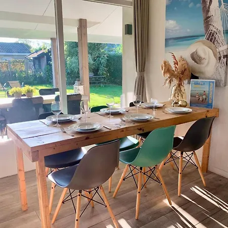 In Sint Maartenszee With Veranda