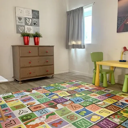 In Sint Maartenszee With Veranda Nyaraló Sint Maartensvlotbrug