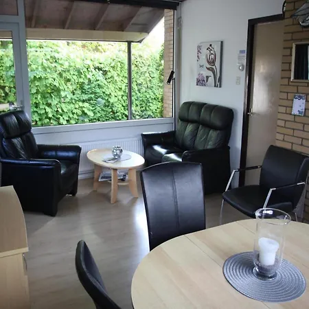 Nyaraló In Sint Maartenszee With Veranda Sint Maartensvlotbrug