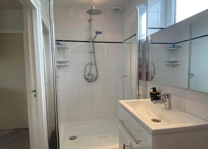 In Sint Maartenszee With Veranda