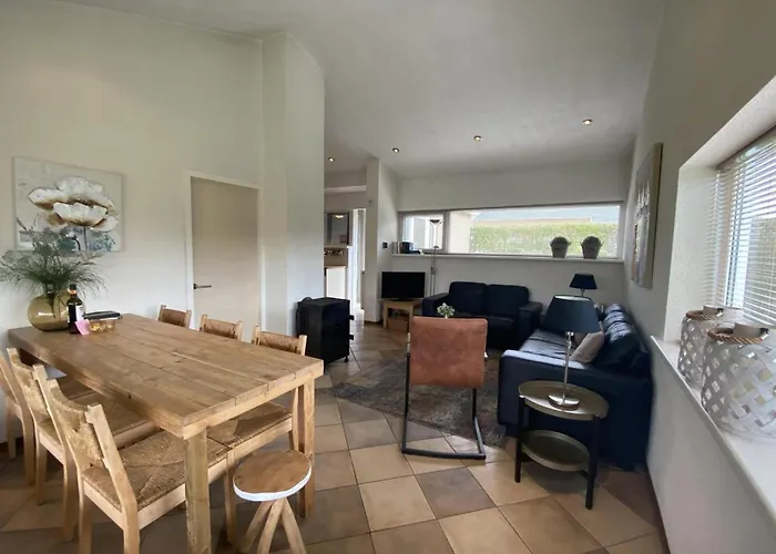 In Sint Maartenszee With Veranda