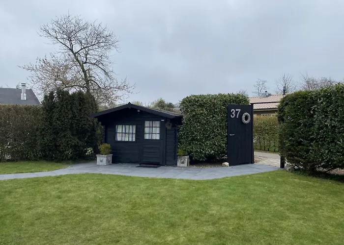 In Sint Maartenszee With Veranda