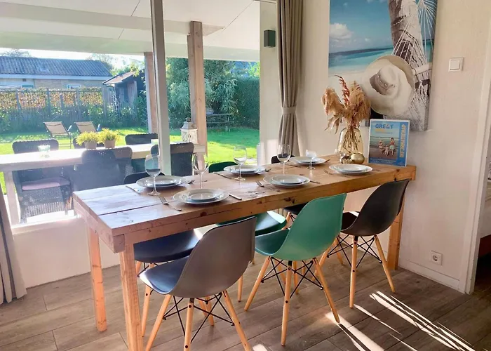 In Sint Maartenszee With Veranda