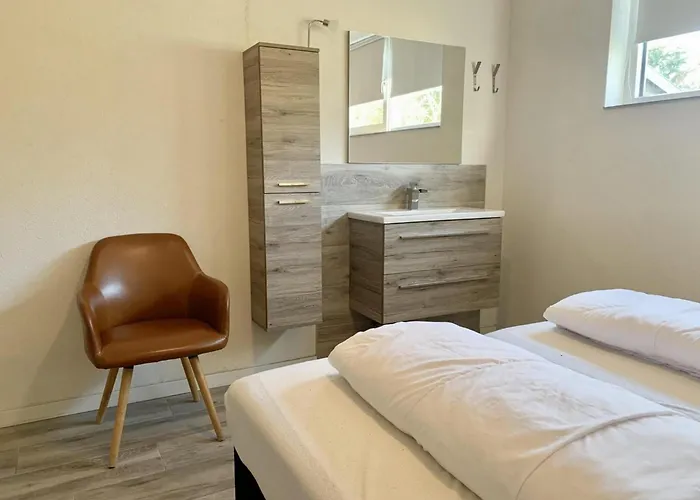 In Sint Maartenszee With Veranda Sint Maartensvlotbrug