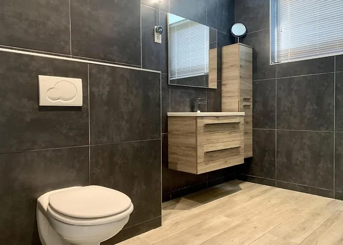 In Sint Maartenszee With Veranda * Sint Maartensvlotbrug