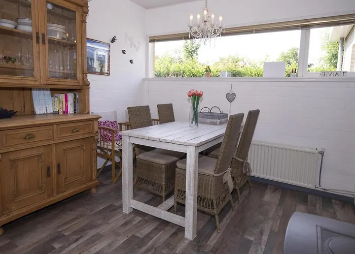 In Sint Maartenszee With Veranda Σπίτι διακοπών