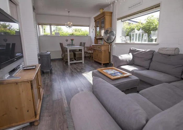 In Sint Maartenszee With Veranda Sint Maartensvlotbrug