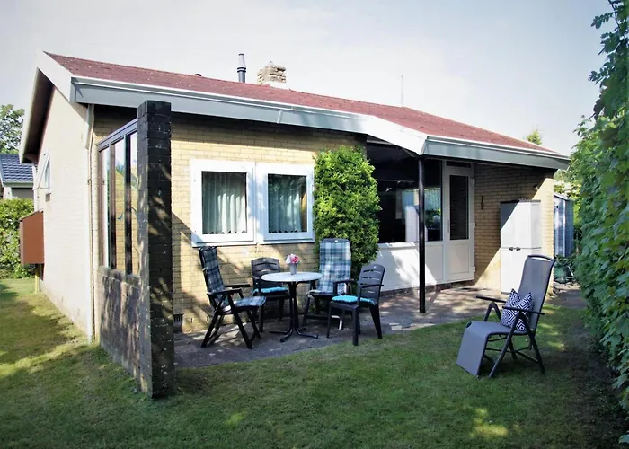 In Sint Maartenszee With Veranda * Sint Maartensvlotbrug