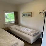 בית נופש In Sint Maartenszee With Veranda *